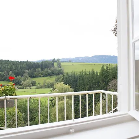 Landsitz Pichlschloss فندق