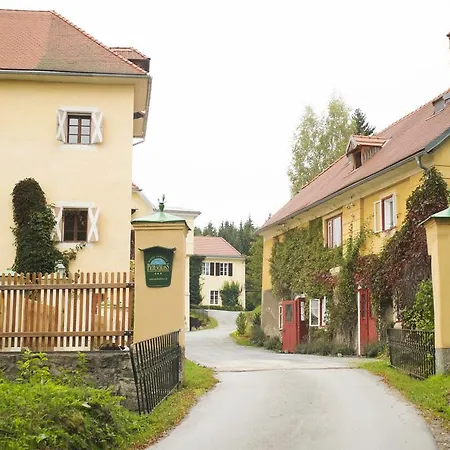 Landsitz Pichlschloss 3*