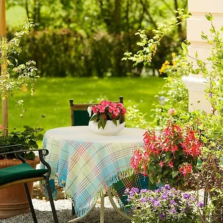 Landsitz Pichlschloss فندق 3*