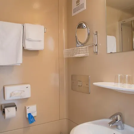 Landsitz Pichlschloss Отель Neumarkt in Steiermark