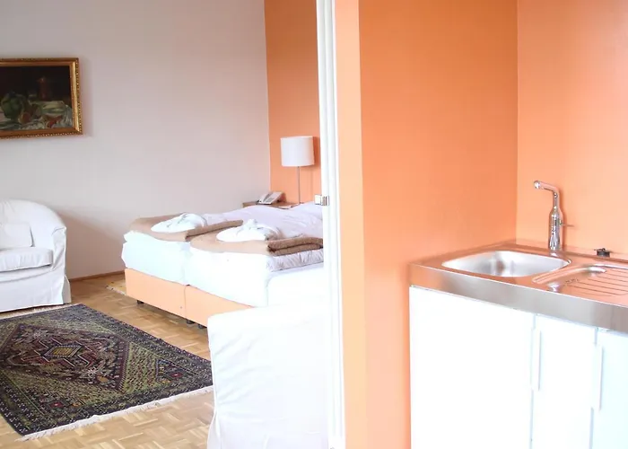 兰德匹克酒店 酒店